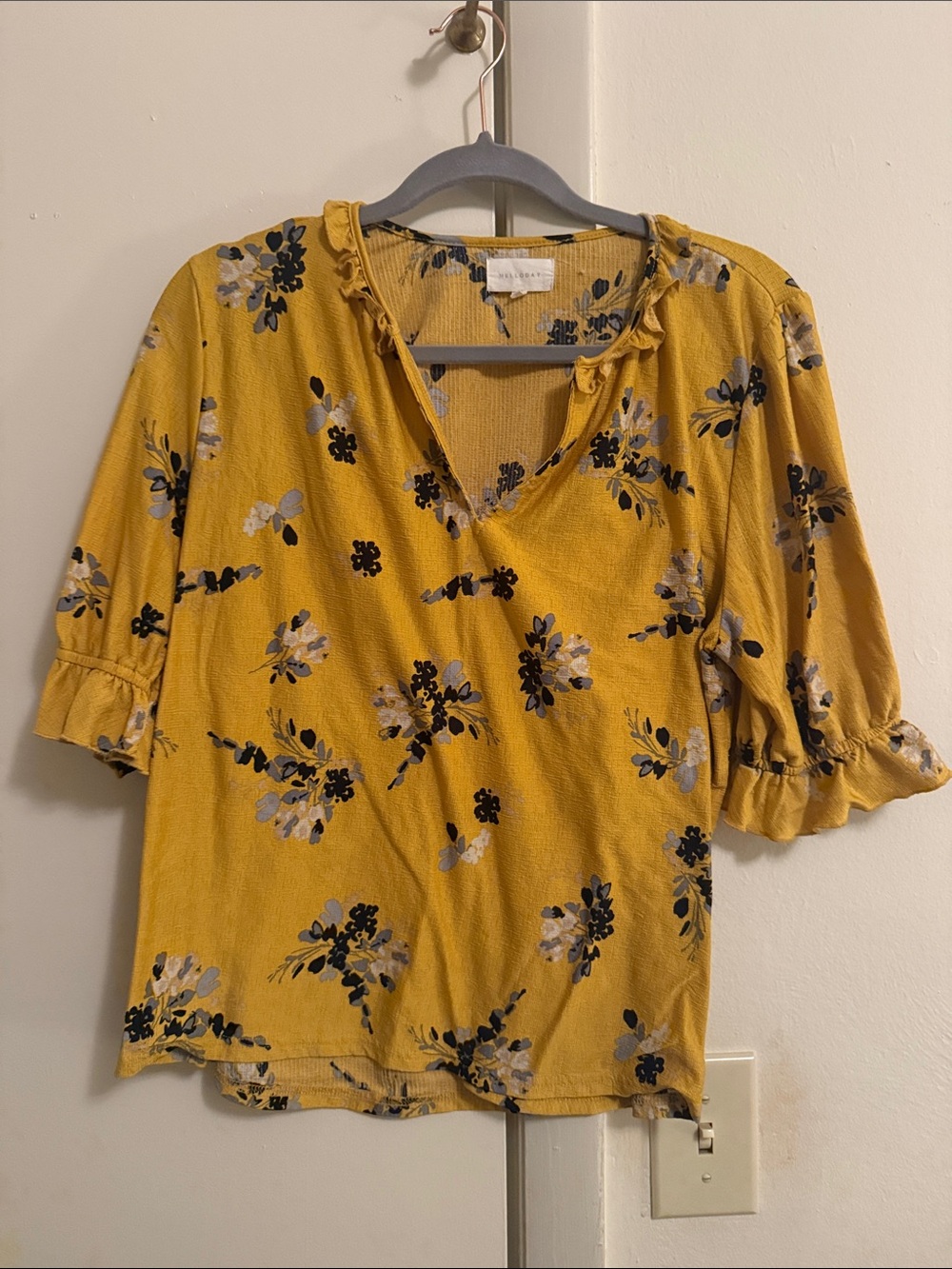 MELLODAY Mustard Yellow Floral Ruffle V-Neck Blouse